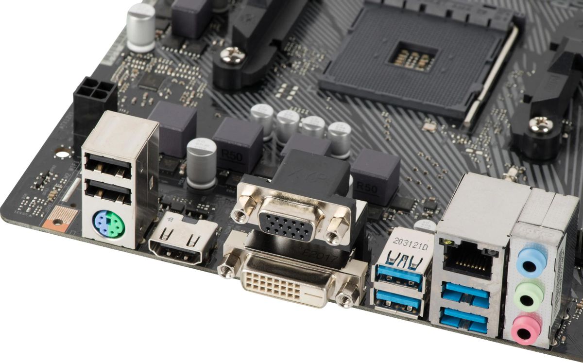 М/плата ASRock A520M-HDV Socket AM4 PCI-E/HDMI/D-SUB/DVI/2DDR4 mATX