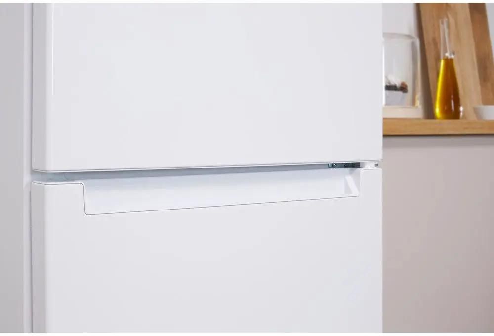 Холодильник Indesit DS 3160 W, белый